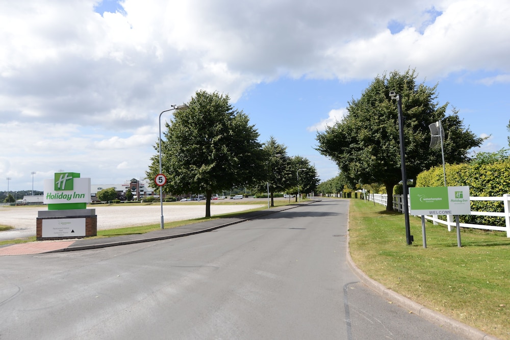 holiday inn wolverhampton racecourse by ihg