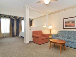 hilton garden inn wooster