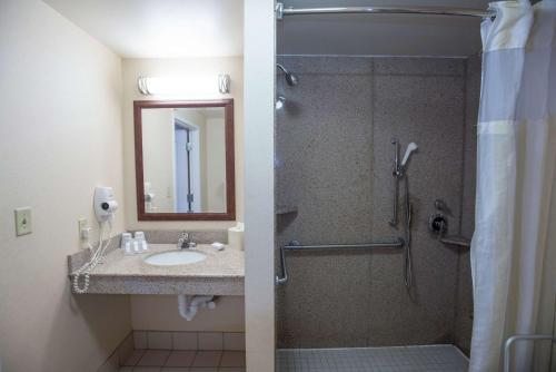 hilton garden inn wooster