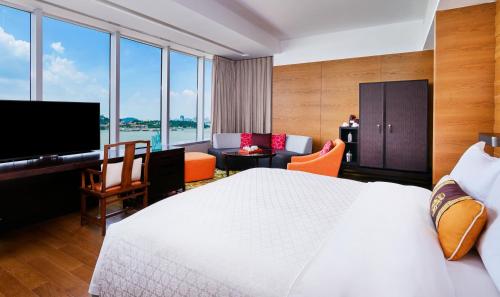 hotel indigo xiamen harbour by ihg