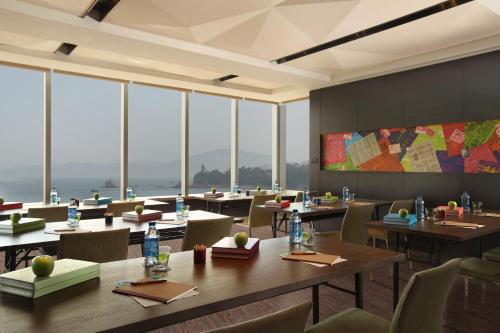 hotel indigo xiamen harbour by ihg