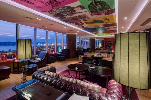hotel indigo xiamen harbour by ihg