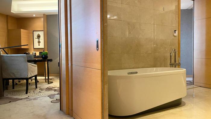 crowne plaza xian by ihg