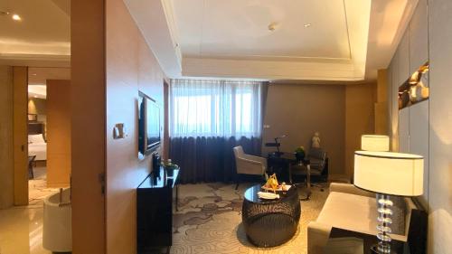 crowne plaza xian by ihg