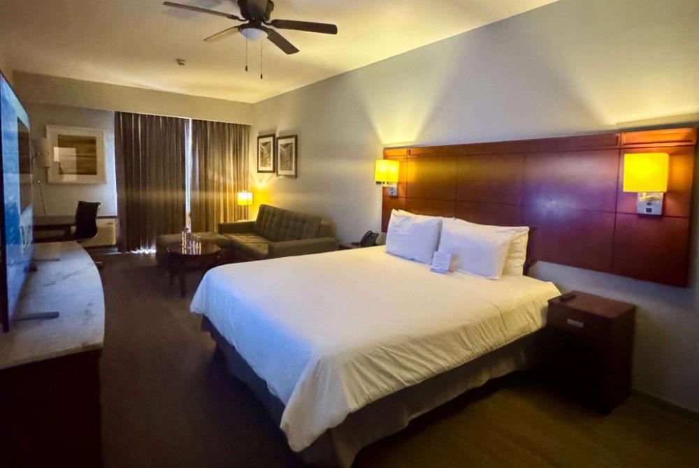 esplendor by wyndham los mochis country place