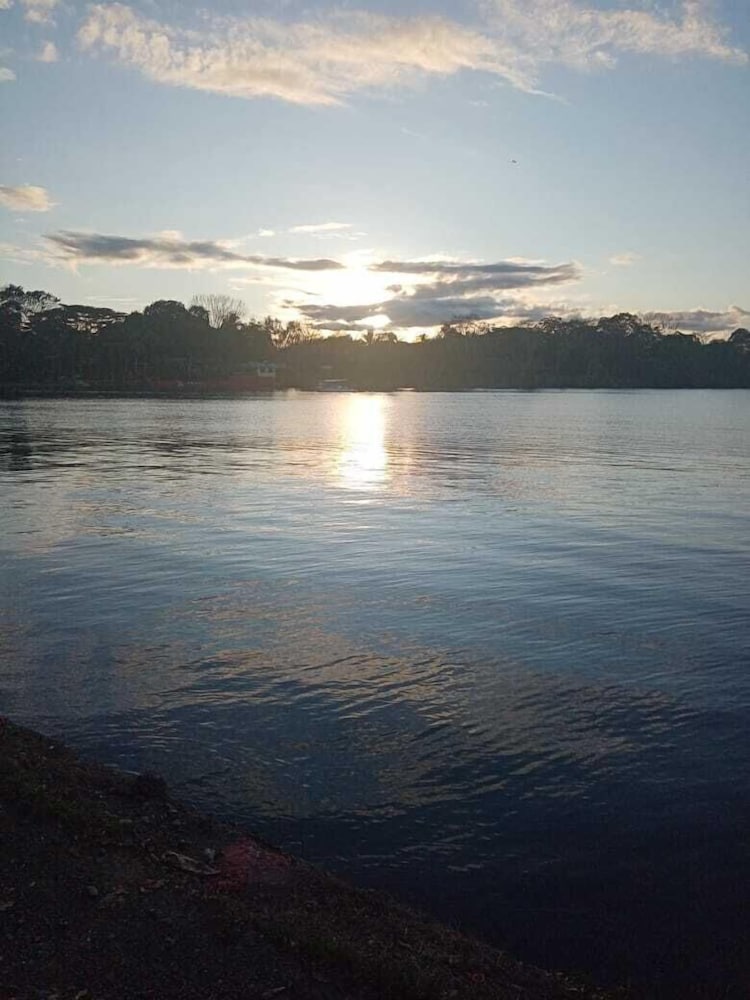 hostel y cabinas tapandua