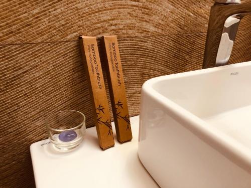 ace boutique airport