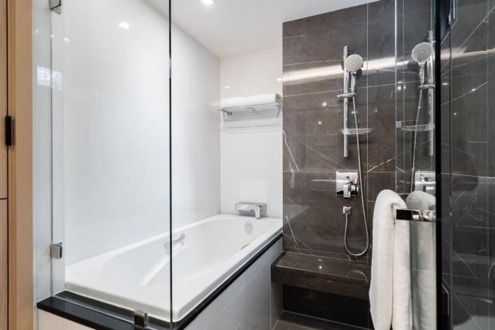 destiny63 ekamai apartment