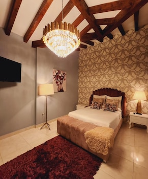 hotel boutique sant serrant