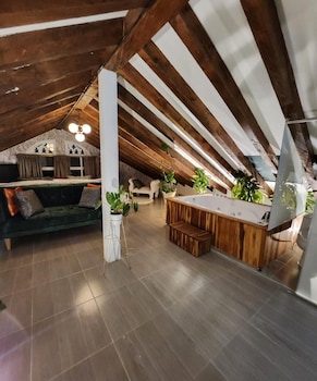 hotel boutique sant serrant