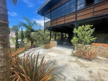 hotel boutique sant serrant