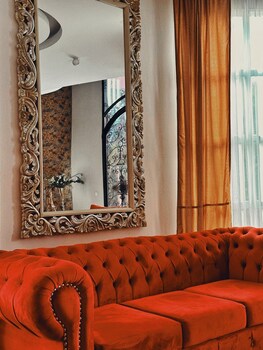 hotel boutique sant serrant