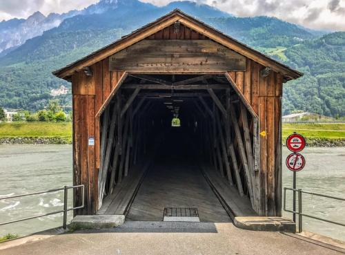 landhaus boutique motel self check in