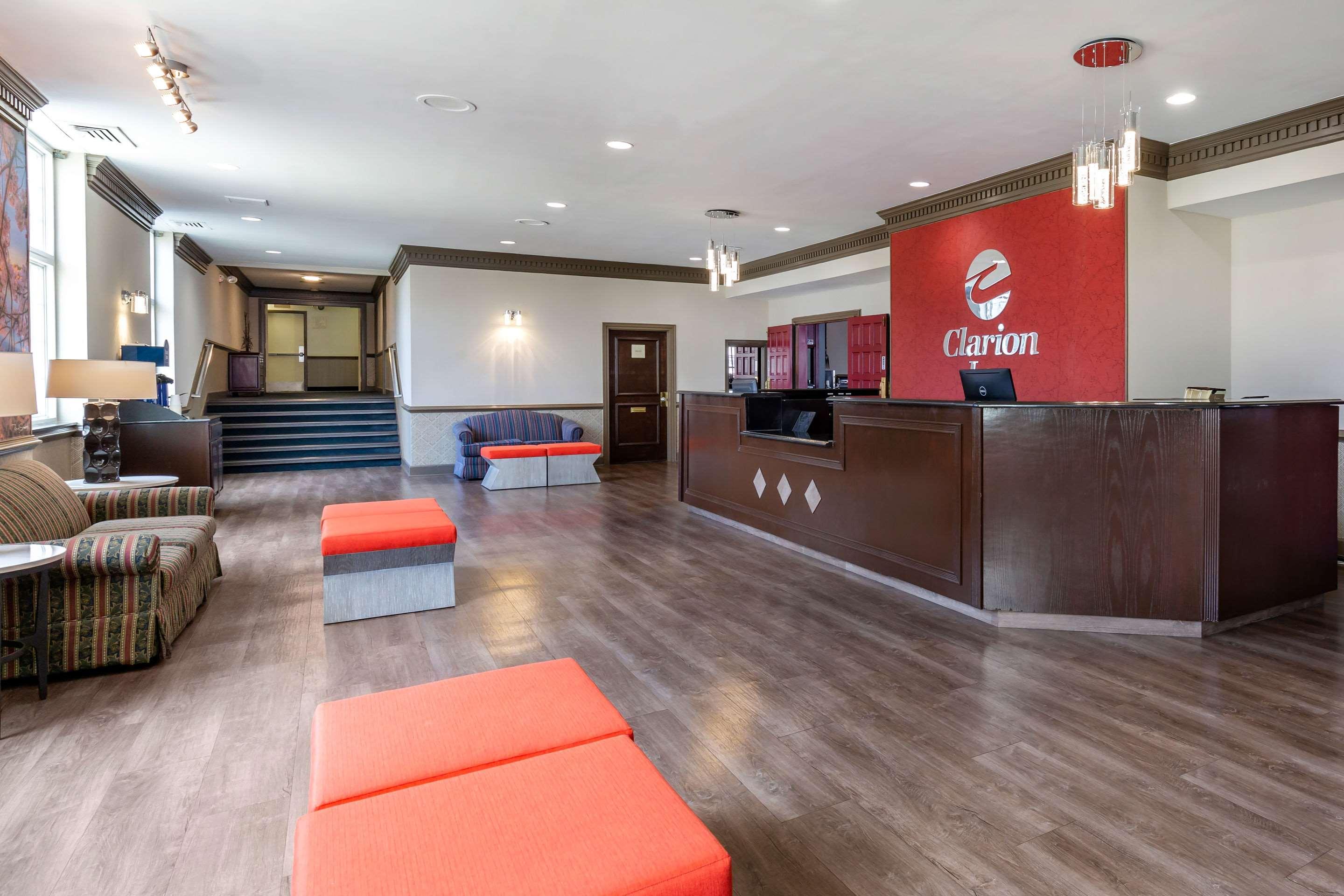 clarion inn falls church arlington