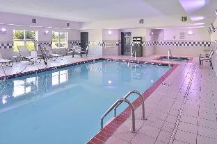 comfort inn and suites fayetteville university area