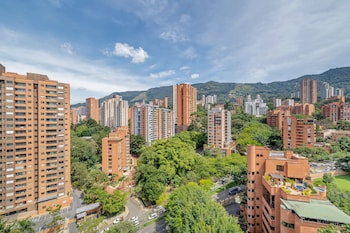 apartamentos class suites by housy host