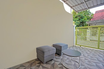 spot on 92669 guesthouse prima syariahneargpdi anugerah