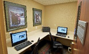 hampton inn anchorage