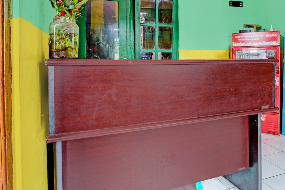 spot on 92009 hotel indah arum