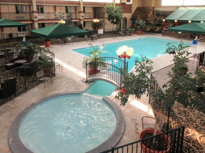 clarion inn