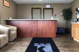 Knights Inn Fort Erie,Niagara>>Fort Erie,2 star