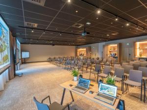 Novotel Angers Lac De Maine,Maine-Et-Loire>>Angers,4 star