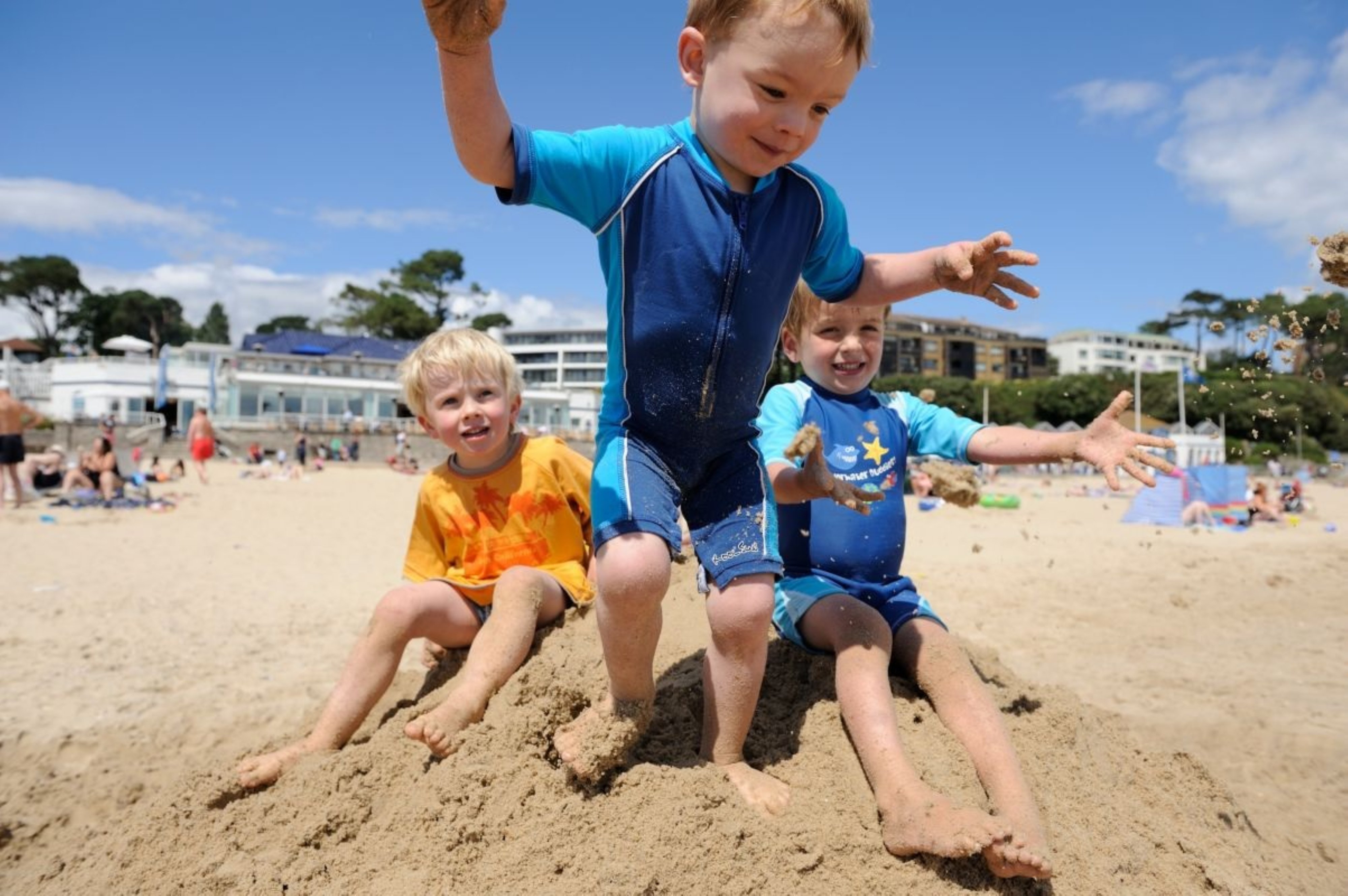 holiday inn express poole by ihg