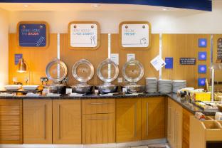 holiday inn express poole by ihg