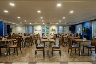 holiday inn express poole by ihg