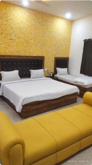 Big Brother Hostel Agra,,1 star