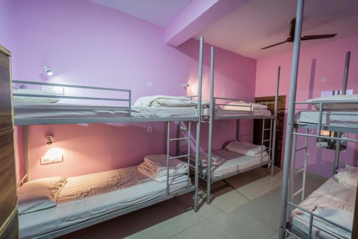 big brother hostel agra