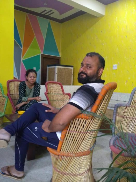 big brother hostel agra
