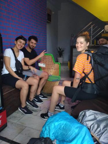 big brother hostel agra