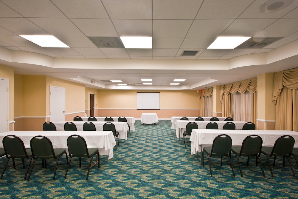 holiday inn port st lucie by ihg