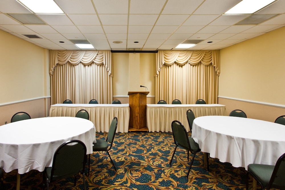 holiday inn port st lucie by ihg