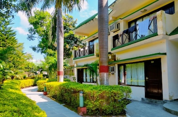 maya the forest resort