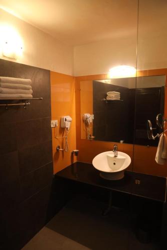 maya the forest resort