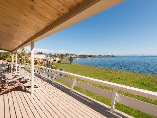 oasis beach motel