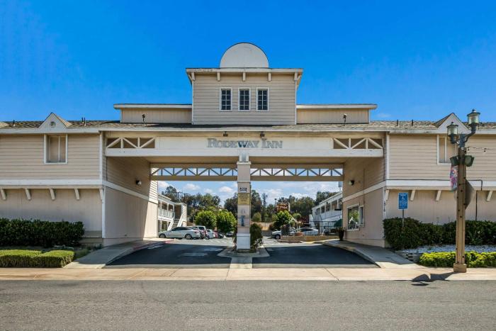 rodeway inn old town temecula