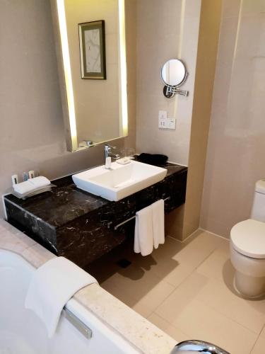 radisson hotel tianjin aqua city