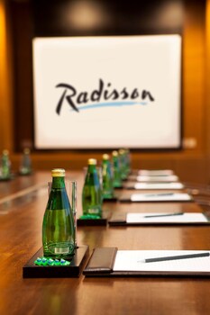 Radisson Hotel Tianjin Aqua City,Tianjin>>Hongqiao,4 star