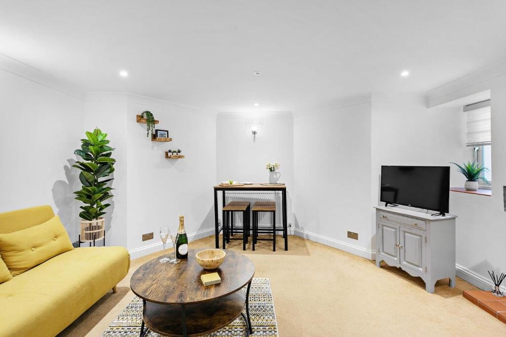 The Berburry,Torquay>>South West England,5 star