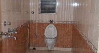 Hotel Reliance,,3 star