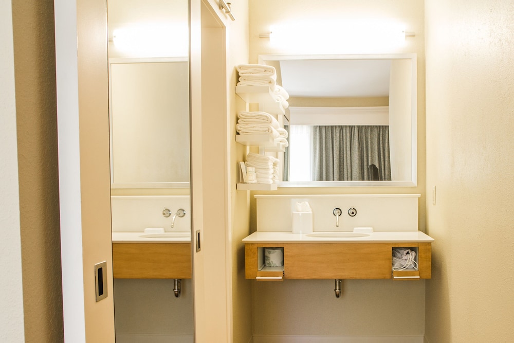 hampton inn charleston daniel island