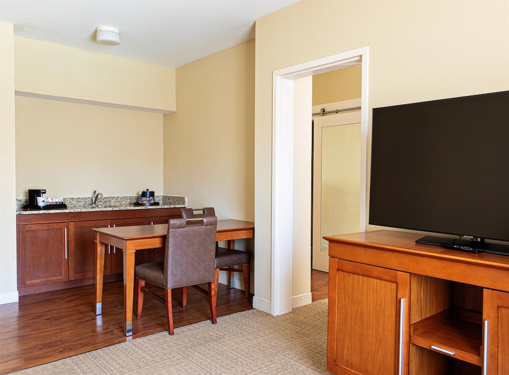 hampton inn charleston daniel island