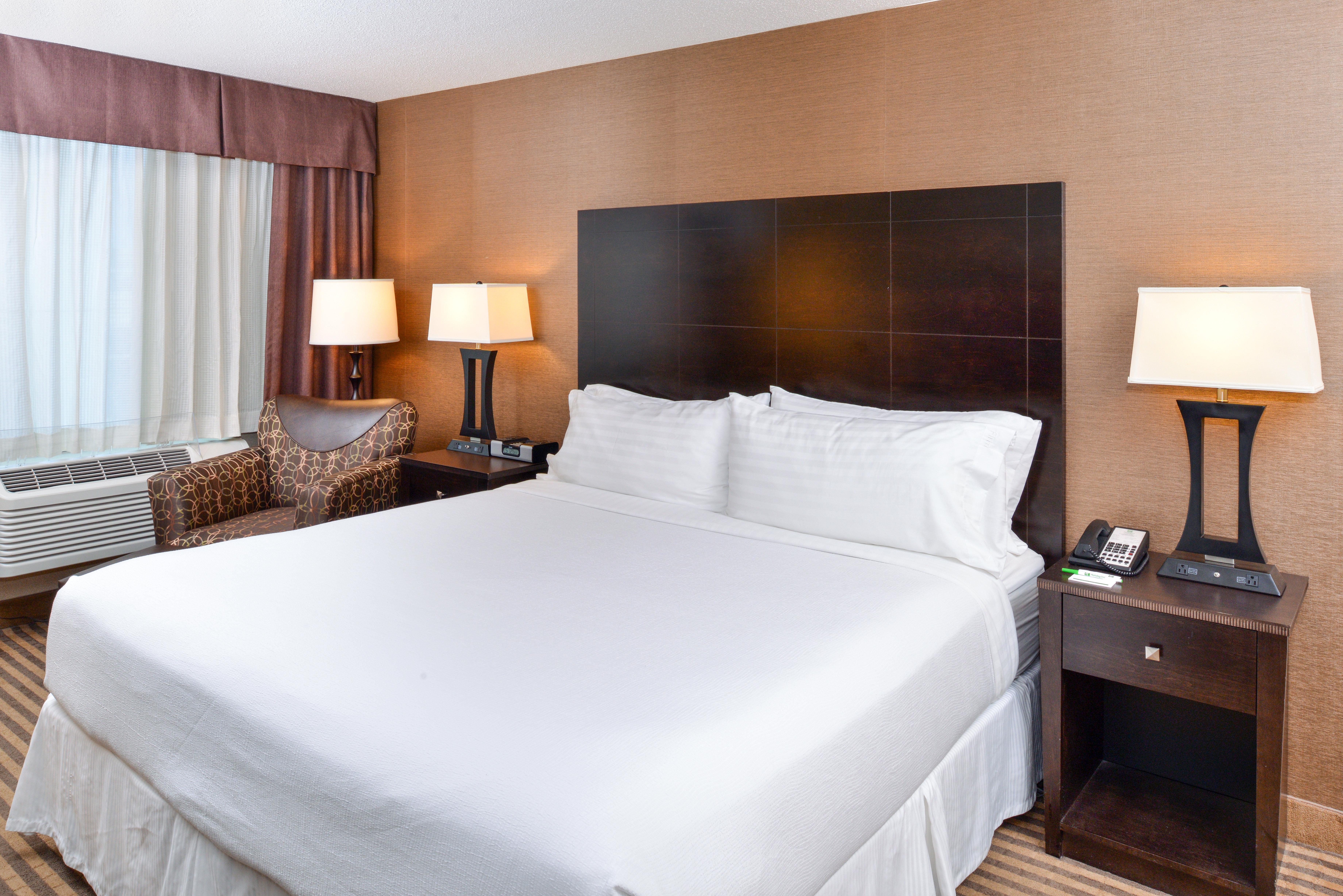 Doubletree By Hilton Charlotte City Center,Charlotte Center City>>Charlotte,4 star