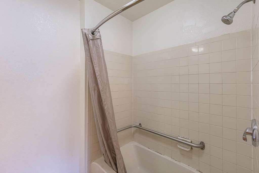 motel 6 charlotte nc coliseum