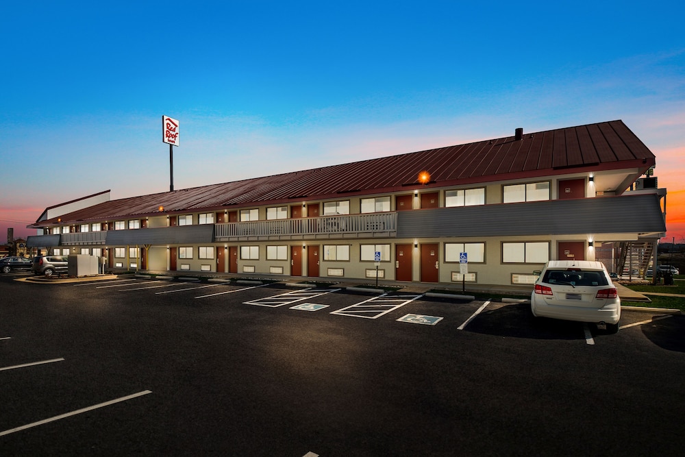 red roof inn chattanooga hamilton place