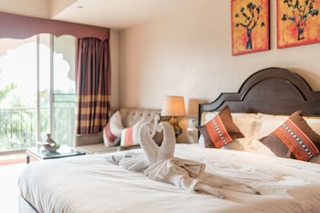 sheik istana hotel chiangmai