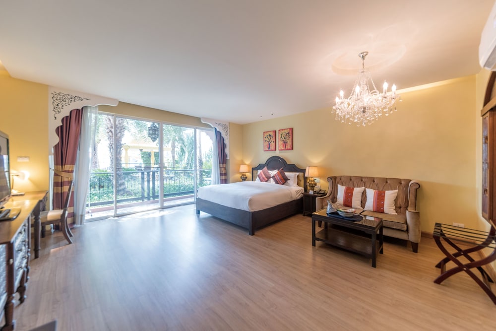 sheik istana hotel chiangmai